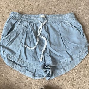 Billabongs road trippin shorts